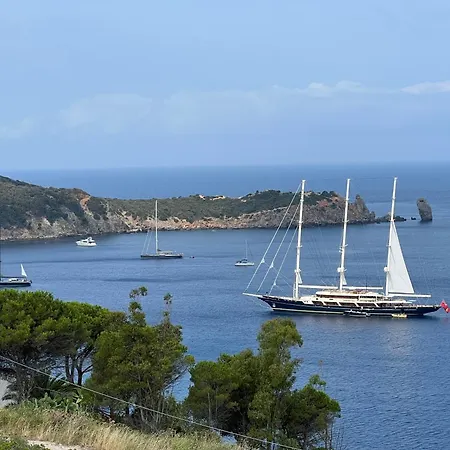 Calypso 8 Pax, By Villasretreats Giglio Porto